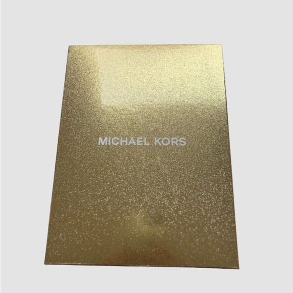 Brand New Authentic Michael Kors Hat & Scarf Set β Sealed in Box with Tag On - Picture 2 of 9